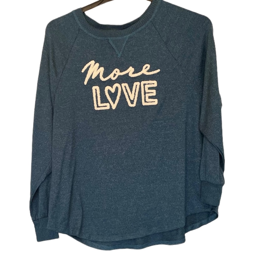 Secret Treasures Comfy and Soft Long Sleeve Top Sz M (8-10)